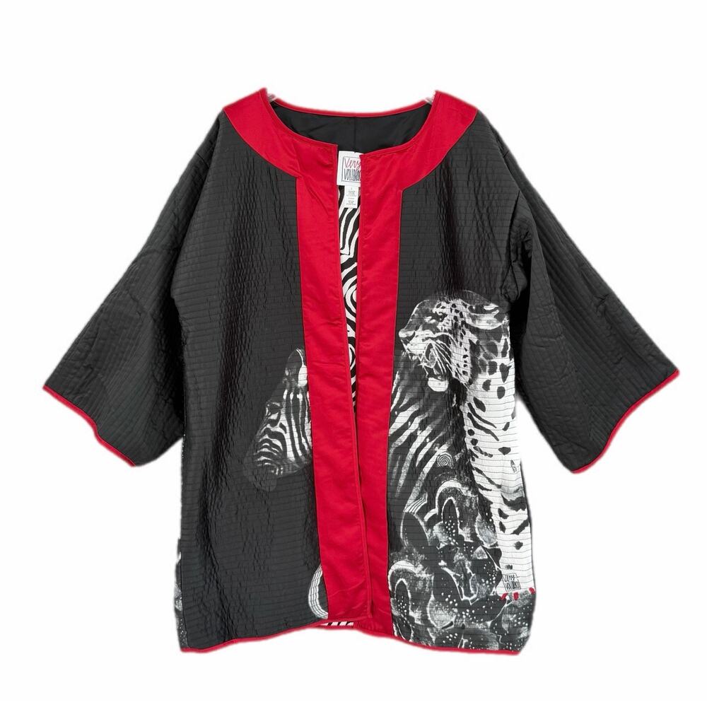 Very Vollbracht Red White Black Zebra Animal Reversible Kimono Quilted Jacket